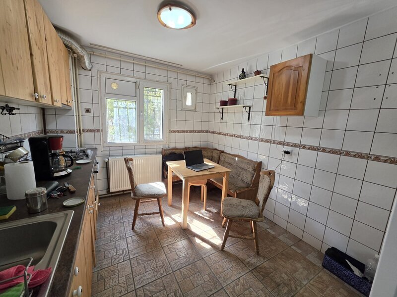 Titan- parcul Titanii- policlinica